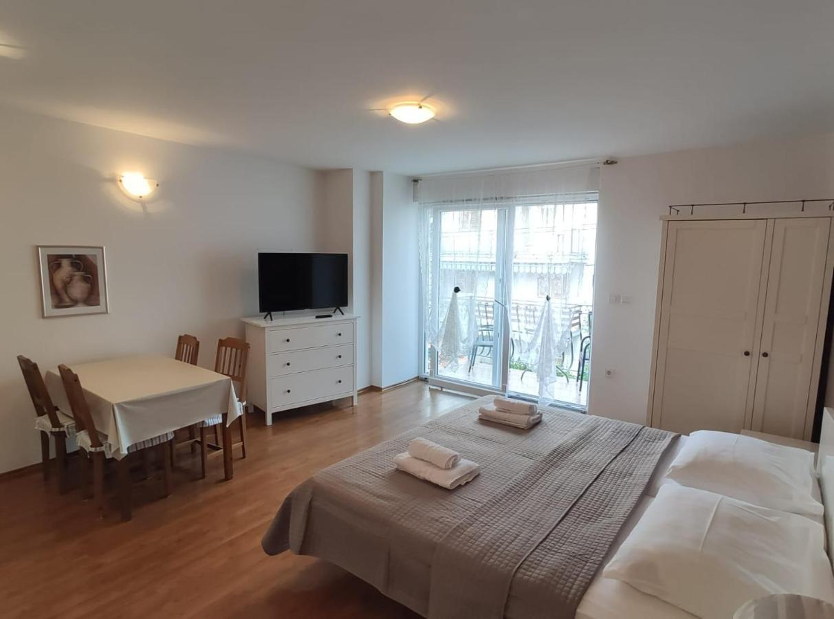 Ivana Apartman 2 Crikvenica Exterior foto